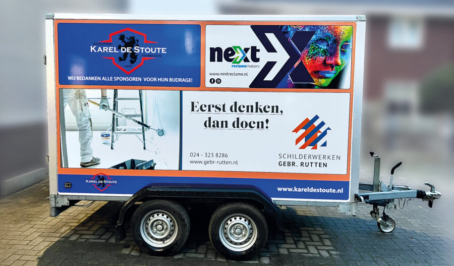 Karel De Stoute rechterzijde