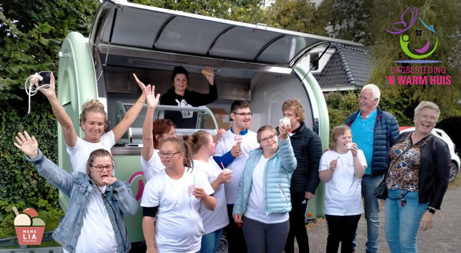 Warm Huis oplevering ijsjes